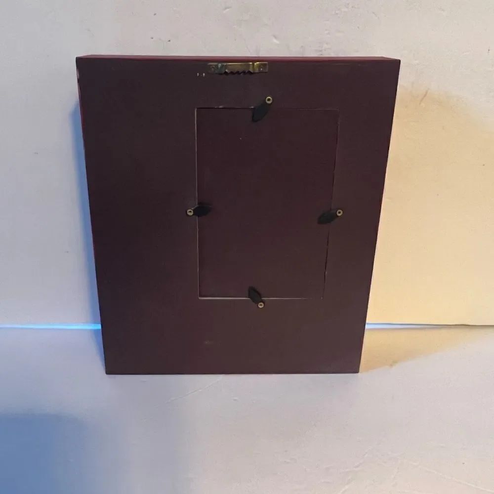 3D Shadow Box Photo Frame - Picture 7 of 8